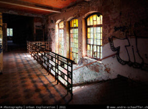 lost places, bando, verlassene Orte, beauty in decay, abandonotten places, LP, Urban Exploration, Urbex, UE