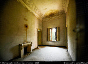 lost places, bando, verlassene Orte, beauty in decay, abandonotten places, LP, Urban Exploration, Urbex, UE